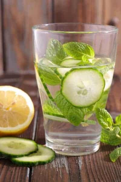 https://thefreerangelife.com/wp-content/uploads/cucumber-infused-water-recipes-1.jpg