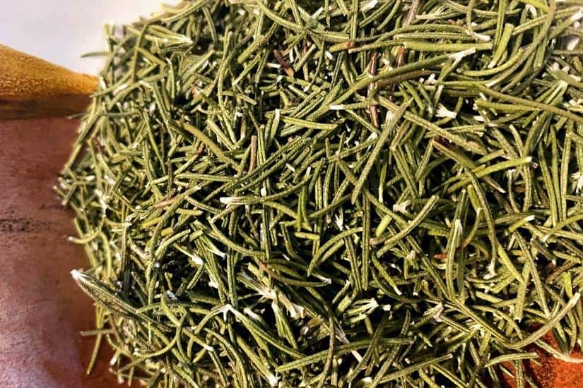 How to Dry Rosemary, Step by Step