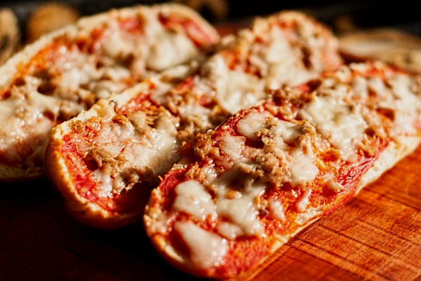 french bread pizzas