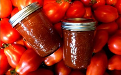 How to Make Homemade Ketchup (from Fresh Tomatoes)