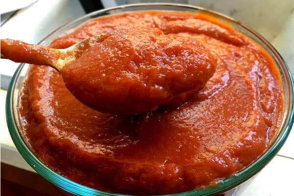 The Best Homemade Ketchup - Made with Fresh Tomatoes!