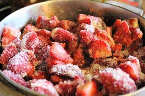 sugar and strawberries for strawberry preserves