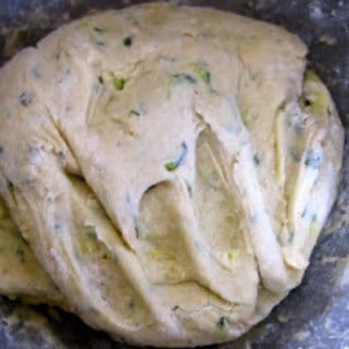zucchini garlic bread dough
